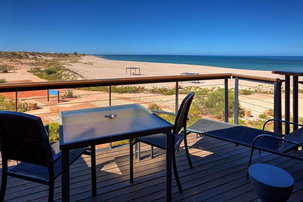 Mantarays Ningaloo Beach Resort Exmouth Room photo