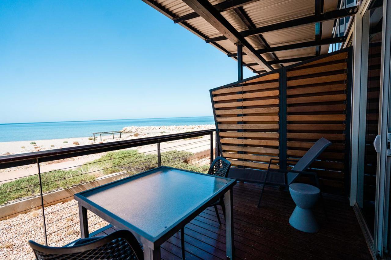 Mantarays Ningaloo Beach Resort Exmouth Room photo